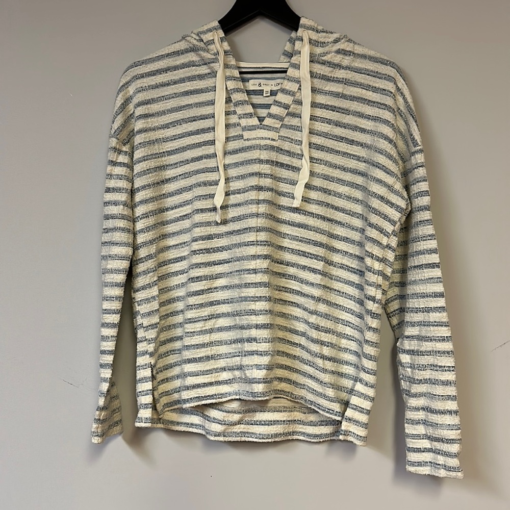 Loft Women’s top - pull over
